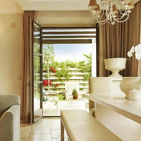 Seafront Luxury With Pool And Private Garden In Costa Del Sol